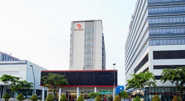 Red Planet Manila Aseana City image 2